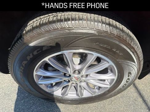 Used 2024 Buick Enclave Premium AWD/4WD image 14
