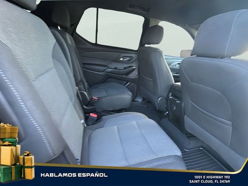 Used 2023 Chevrolet Traverse LT image 23