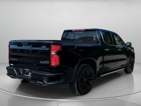 Used 2019 Chevrolet Silverado 1500 High Country w/ Technology Package AWD/4WD image 27