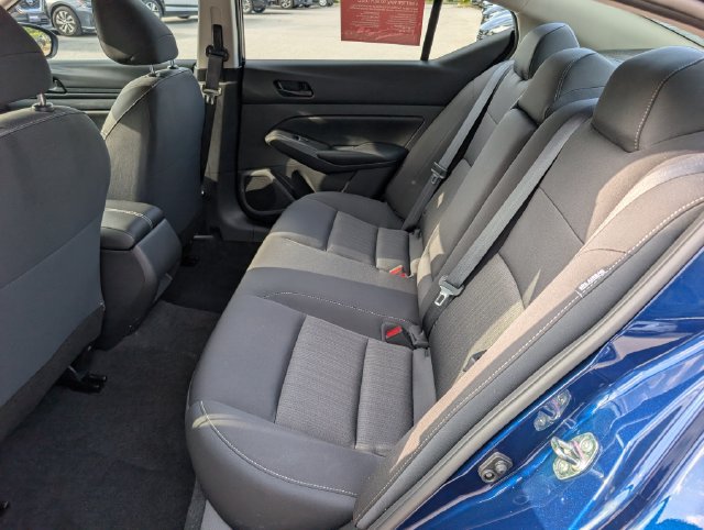 Used 2024 Nissan Altima 2.5 S FWD image 14