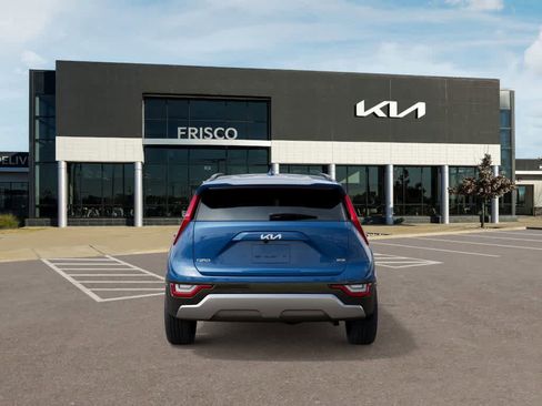 New 2026 Kia Niro SX Touring image 5