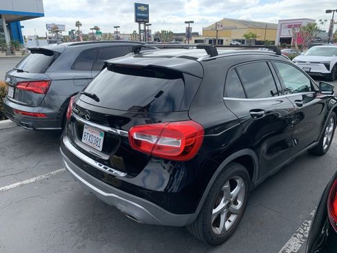 Used 2018 Mercedes-Benz GLA 250 w/ Convenience Package image 6