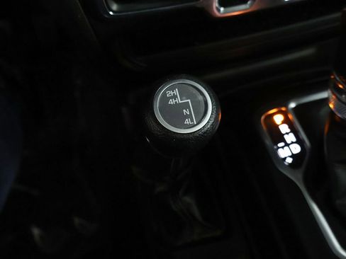 Used 2024 Jeep Wrangler Unlimited Sport AWD/4WD image 46
