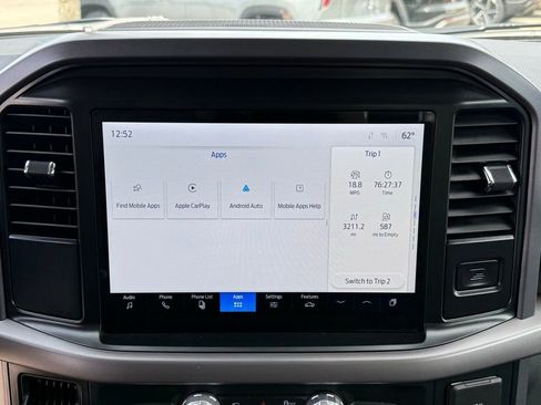 Used 2025 Ford F150 XLT w/ Equipment Group 301A Standard image 18