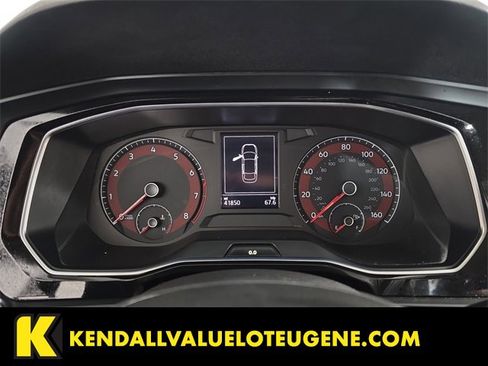 Used 2019 Volkswagen Jetta R-Line image 11