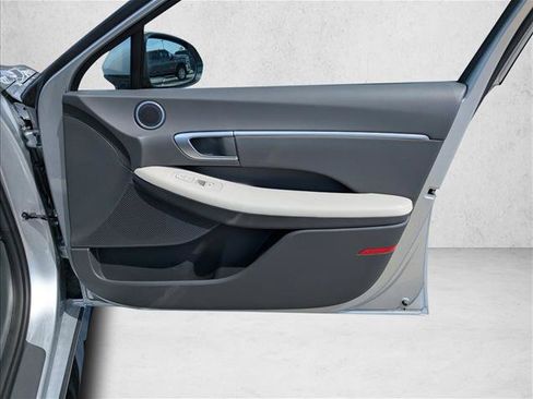 New 2026 Hyundai Sonata SEL FWD image 26