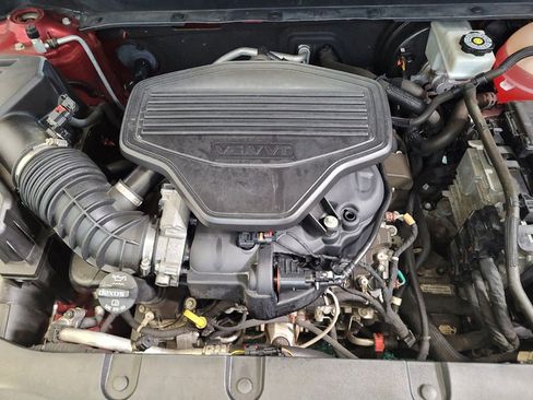 Used 2019 Chevrolet Blazer LT FWD image 30
