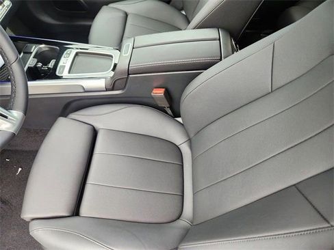 Certified 2026 Mercedes-Benz GLB 250 4MATIC image 8