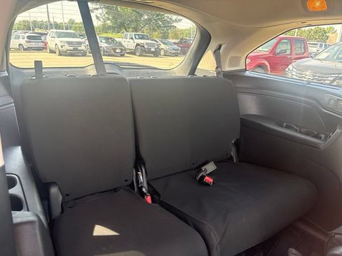 Used 2025 Honda Odyssey Elite image 36