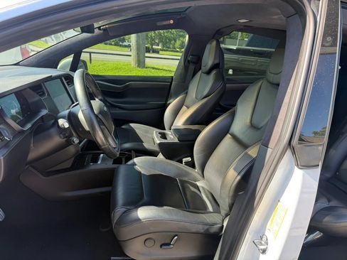 Used 2018 Tesla Model X P100D AWD/4WD image 6