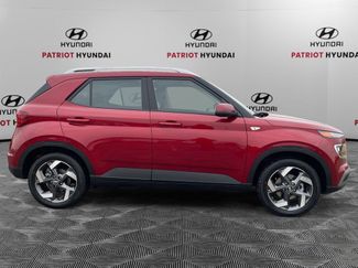 New 2026 Hyundai Venue SEL video 2