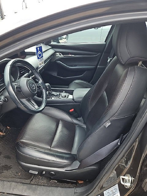 Certified 2024 MAZDA MAZDA3 Hatchback w/ Appearance Package AWD/4WD image 12