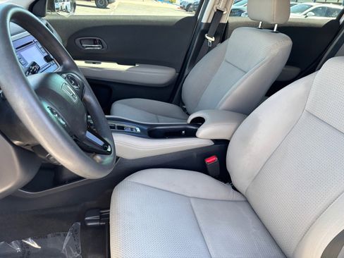 Used 2022 Honda HR-V LX image 19