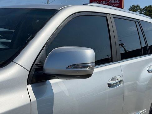 Used 2018 Lexus GX 460 Premium w/ Premium Package AWD/4WD image 8