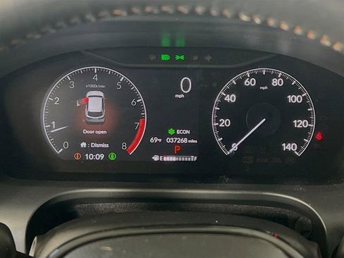 Used 2024 Honda HR-V Sport image 15