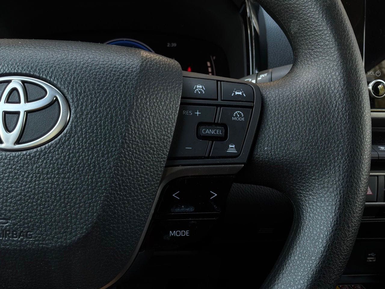 Used 2026 Toyota Camry LE FWD image 36