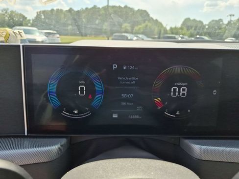 Used 2025 Hyundai Sonata SEL FWD image 20