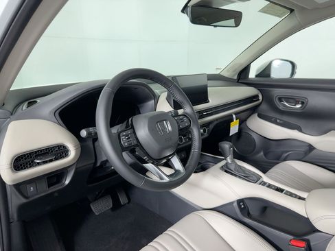 New 2026 Honda HR-V EX-L image 4
