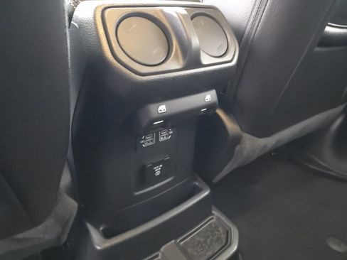 Used 2021 Jeep Wrangler Unlimited Sahara w/ Safety Group image 13