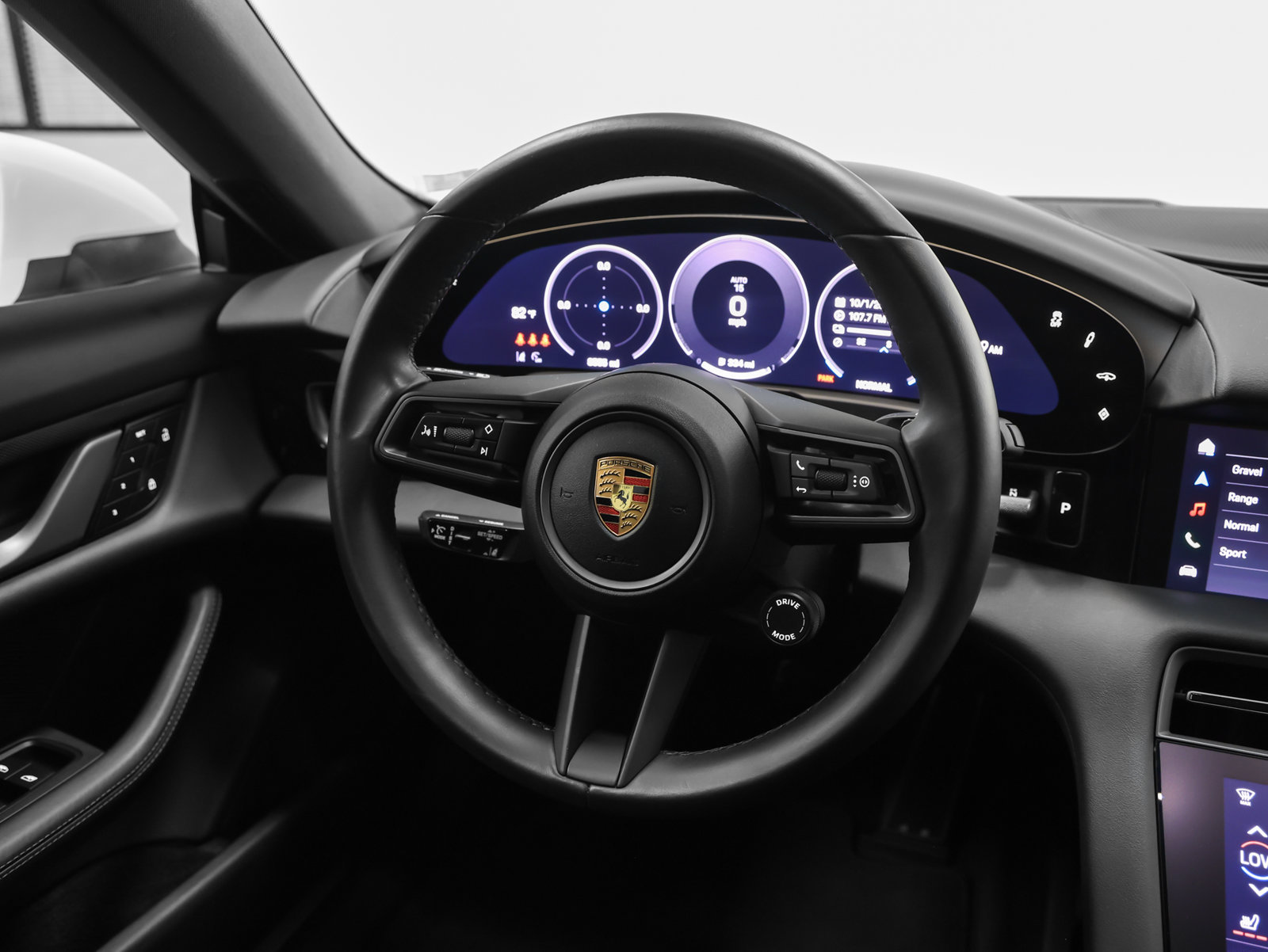 Certified 2025 Porsche Taycan 4 Cross Turismo w/ Premium Package AWD/4WD image 28