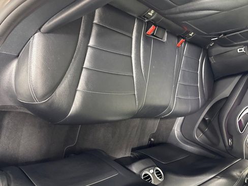 Used 2019 Mercedes-Benz C 300 4MATIC Sedan image 23