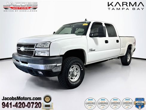 Used 2007 Chevrolet Silverado 2500 LT w/ Heavy-Duty Power Package AWD/4WD image 1