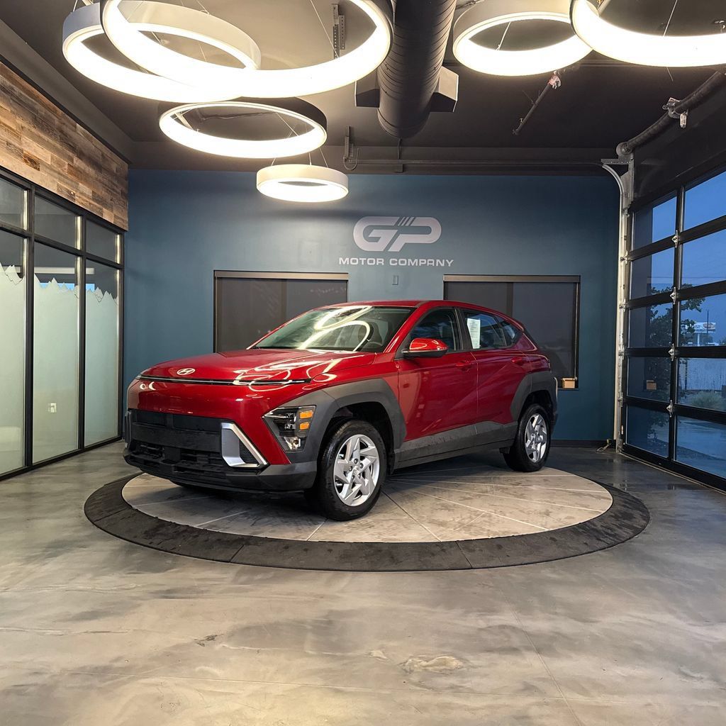 Used 2024 Hyundai Kona SE AWD/4WD image 7