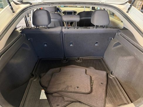 Used 2018 Hyundai Ioniq SEL image 19