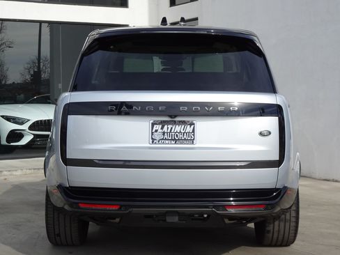 Used 2023 Land Rover Range Rover Long Wheelbase SE AWD/4WD image 5