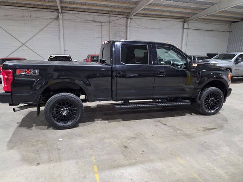 Used 2019 Ford F250 Lariat AWD/4WD image 17