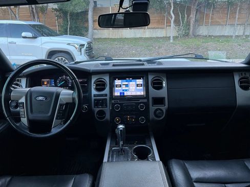 Used 2017 Ford Expedition EL Limited w/ Equipment Group 301A RWD image 12
