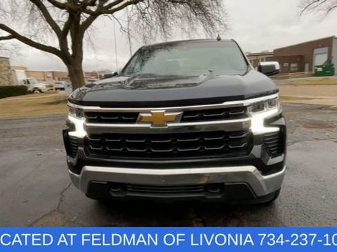 Used 2024 Chevrolet Silverado 1500 LT image 3