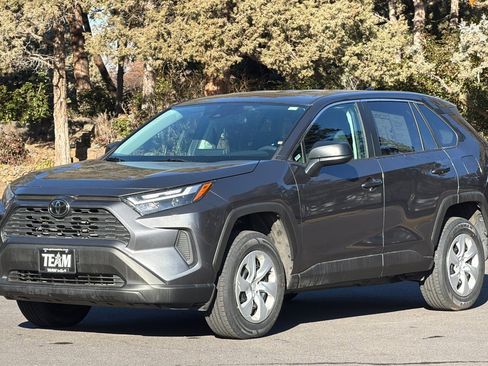 Used 2024 Toyota RAV4 LE image 8