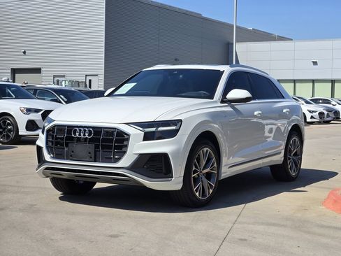 Certified 2022 Audi Q8 Premium Plus w/ Premium Plus Package image 4