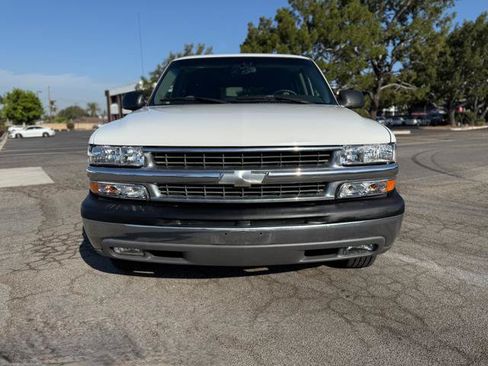 Used 2004 Chevrolet Tahoe LS RWD image 12