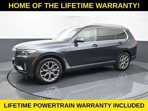 Used 2022 BMW X7 xDrive40i w/ Premium Package AWD/4WD image 3