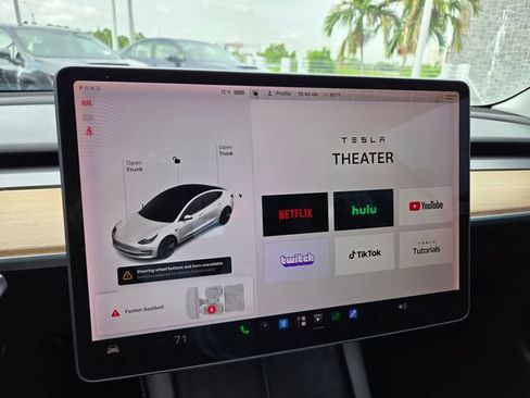 Used 2021 Tesla Model 3 Standard Range Plus RWD image 30