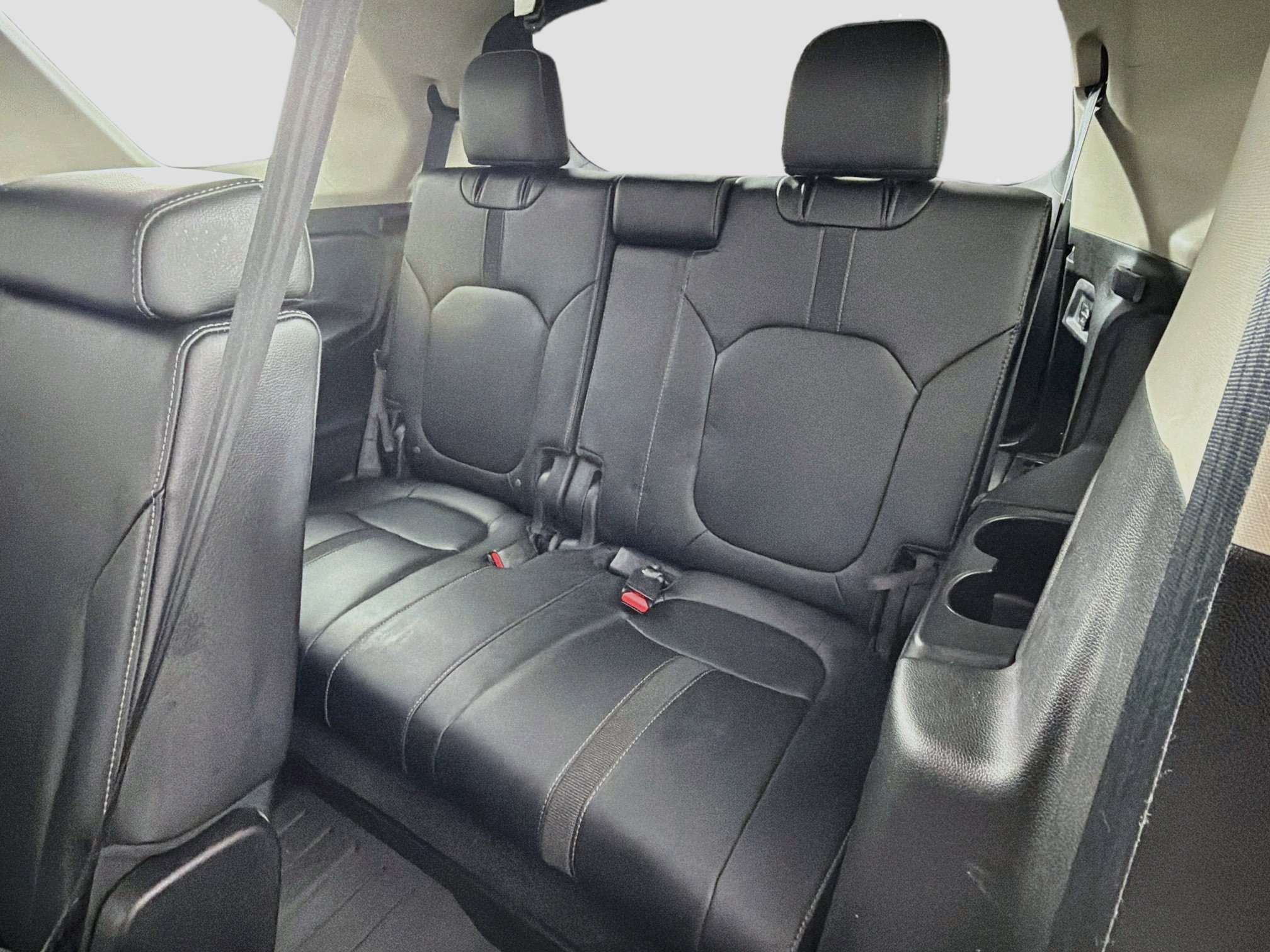 Used 2025 Honda Pilot EX-L image 28