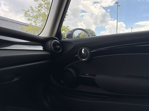 Used 2024 MINI Cooper S FWD image 20