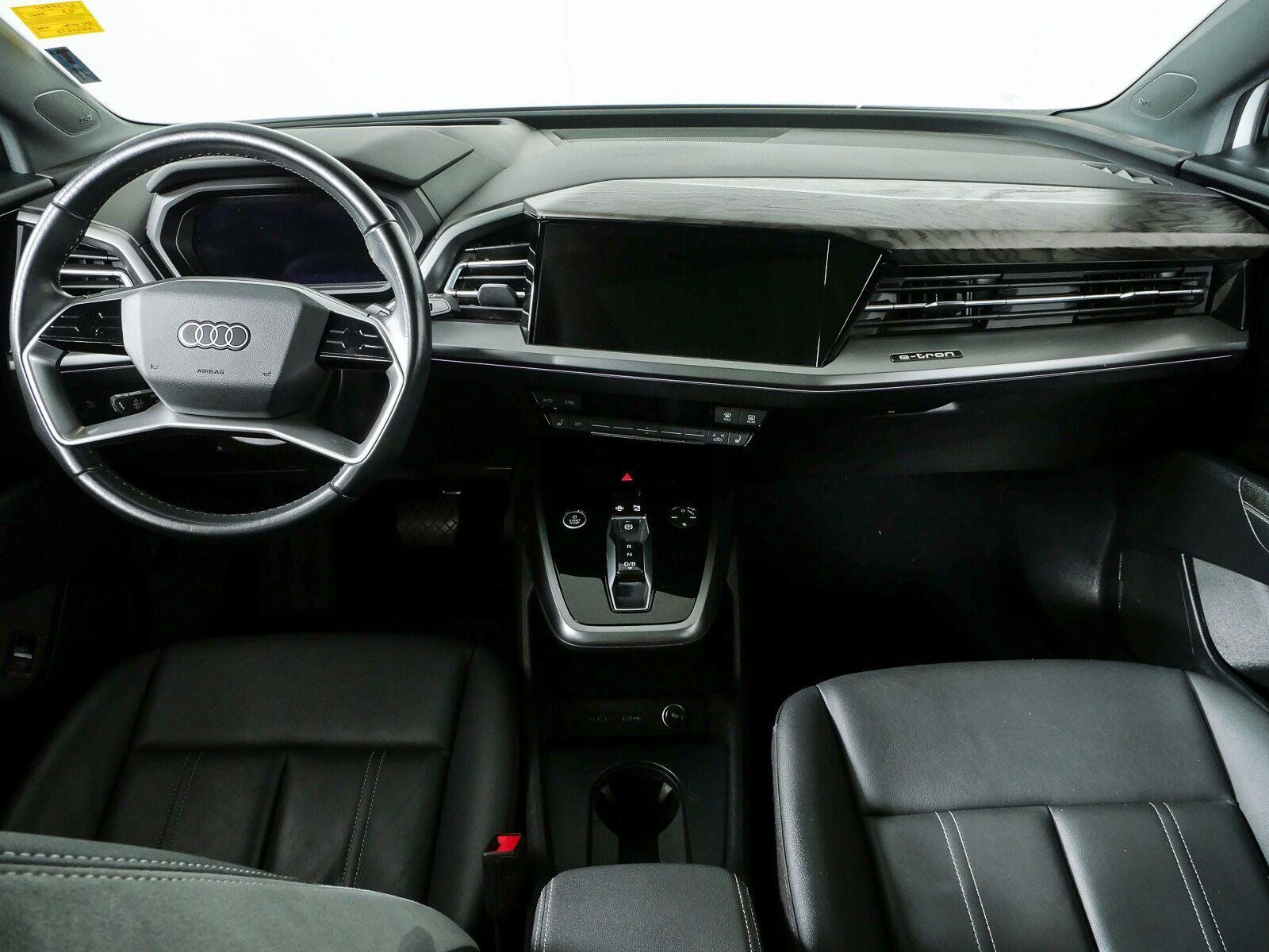 Used 2023 Audi Q4 e-tron Prestige w/ Black Optic Package AWD/4WD image 22