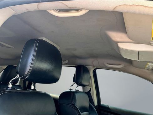 Used 2015 Dodge Journey SXT w/ Flexible Seating Group FWD image 29