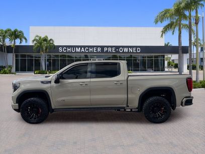 Used 2022 GMC Sierra 1500 AT4 w/ AT4 Premium Package
