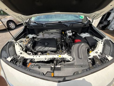 Used 2022 Buick Encore GX Essence w/ Experience Buick Package AWD/4WD image 12
