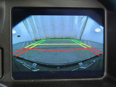 Used 2021 Ferrari 812 GTS image 23