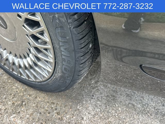 Used 2020 Genesis G90 3.3T Premium RWD image 11