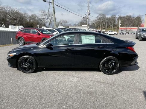 New 2026 Hyundai Elantra SEL Sport Premium image 3