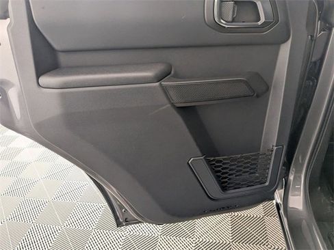 Used 2025 Ford Bronco Big Bend image 27