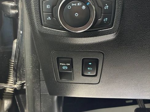 Used 2020 Ford F150 XLT w/ Equipment Group 302A Luxury AWD/4WD image 14