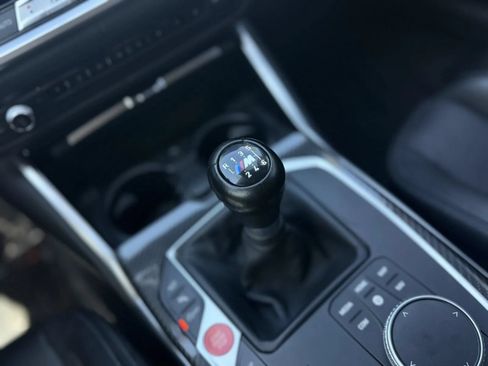 Used 2021 BMW M3 w/ M Carbon Exterior Package RWD image 41