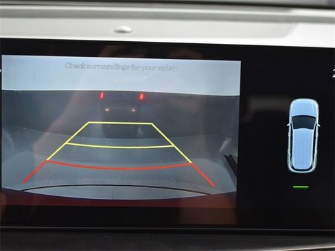 Certified 2025 Kia Sorento S image 23